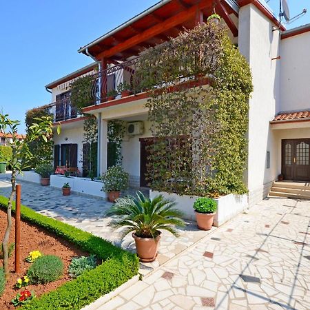 Apartments Milan Rovinj Exterior photo