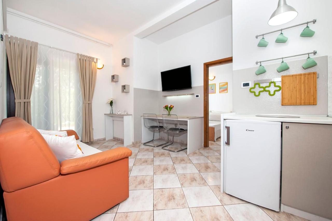 Apartments Milan Rovinj Exterior photo