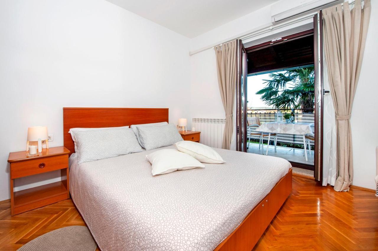 Apartments Milan Rovinj Exterior photo
